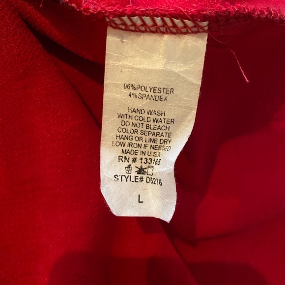 Red Dress - Picture 5 of 5